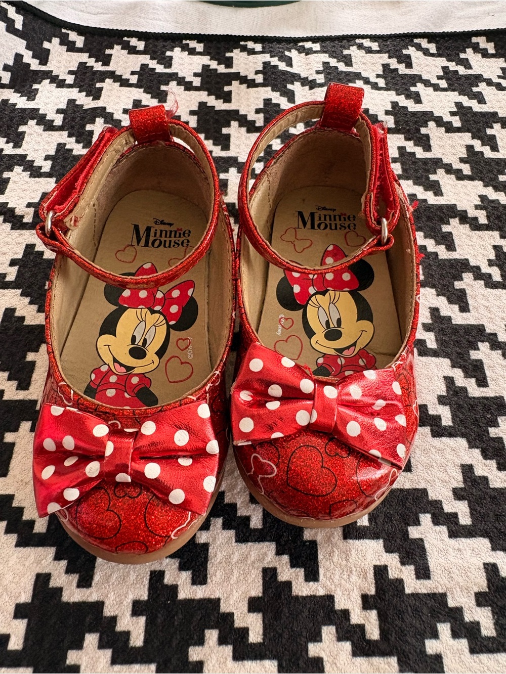 Disney Minnie Mouse Red Polka Dot Bow Mary Jane Shoes